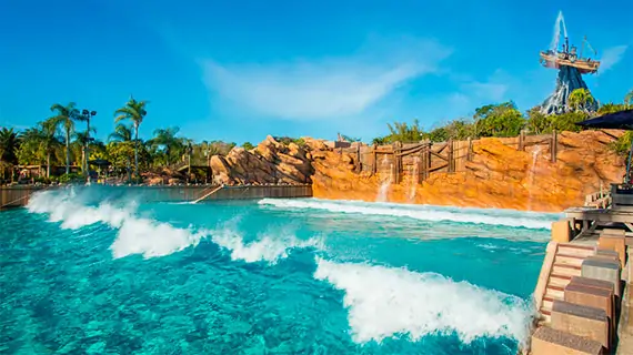 Typhoon Lagoon Surf Pool